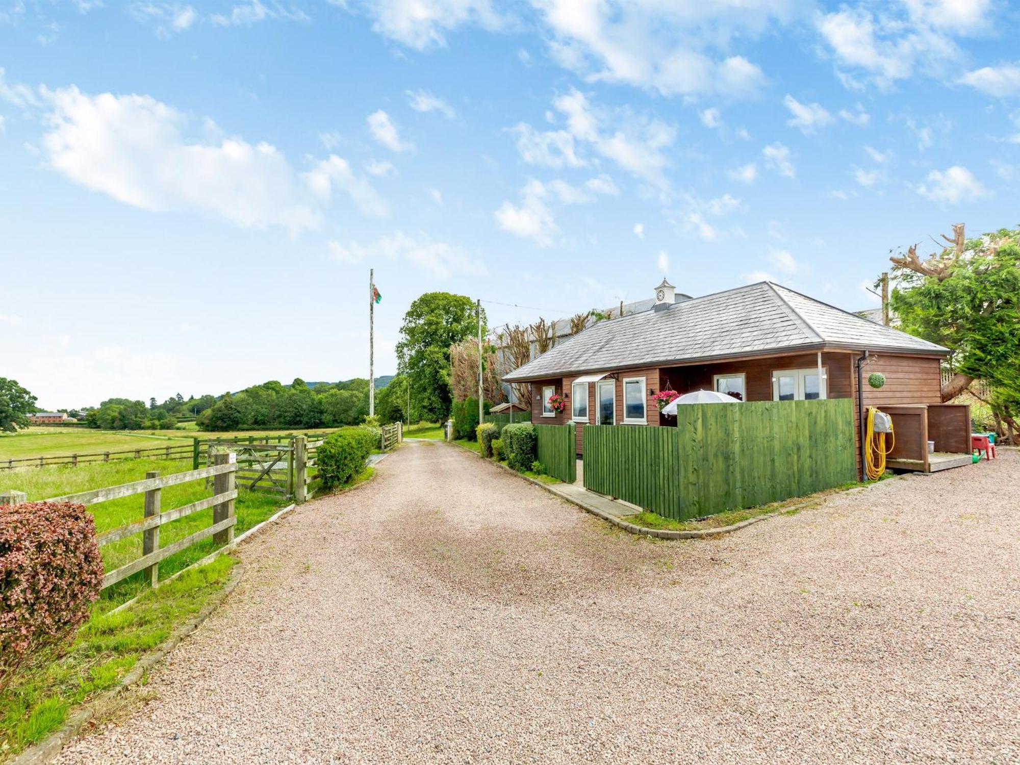 Вілла The Stables Forden Екстер'єр фото
